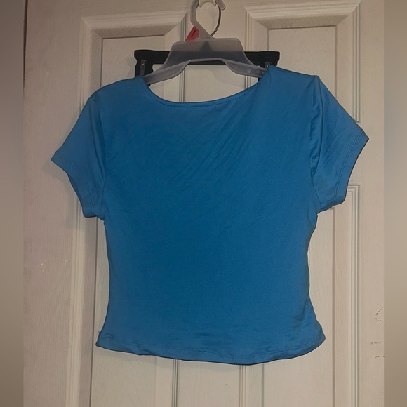 girls shirt - Picture 3 of 3